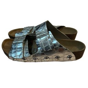 SAM & LIBBY Silver Metallic Cork Sandal W/ Nail Head Trim, Kids Size 5